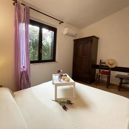 Casa vacanze Ada Monte Nai
